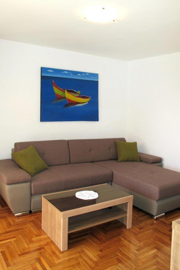 Apartment Luka - Nov103 By Interhome Novi Vinodolski Exterior photo